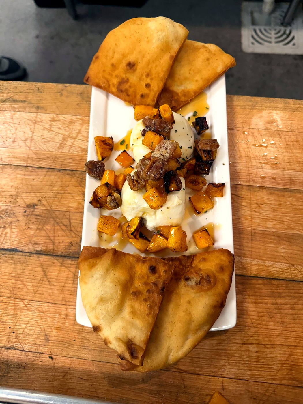 Shareable starter with toasted flatbread